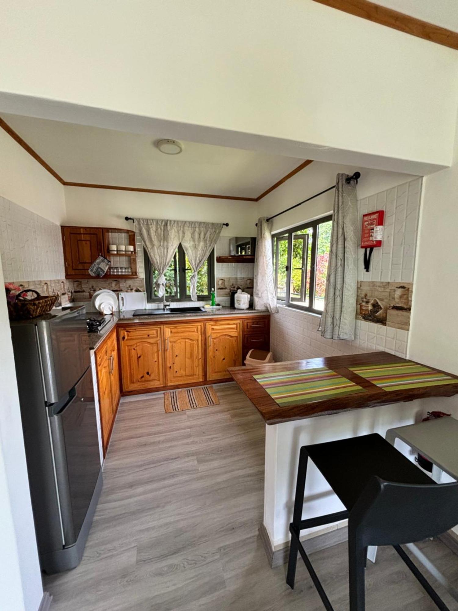 Casa Bilimbi Apartment Victoria Ngoại thất bức ảnh